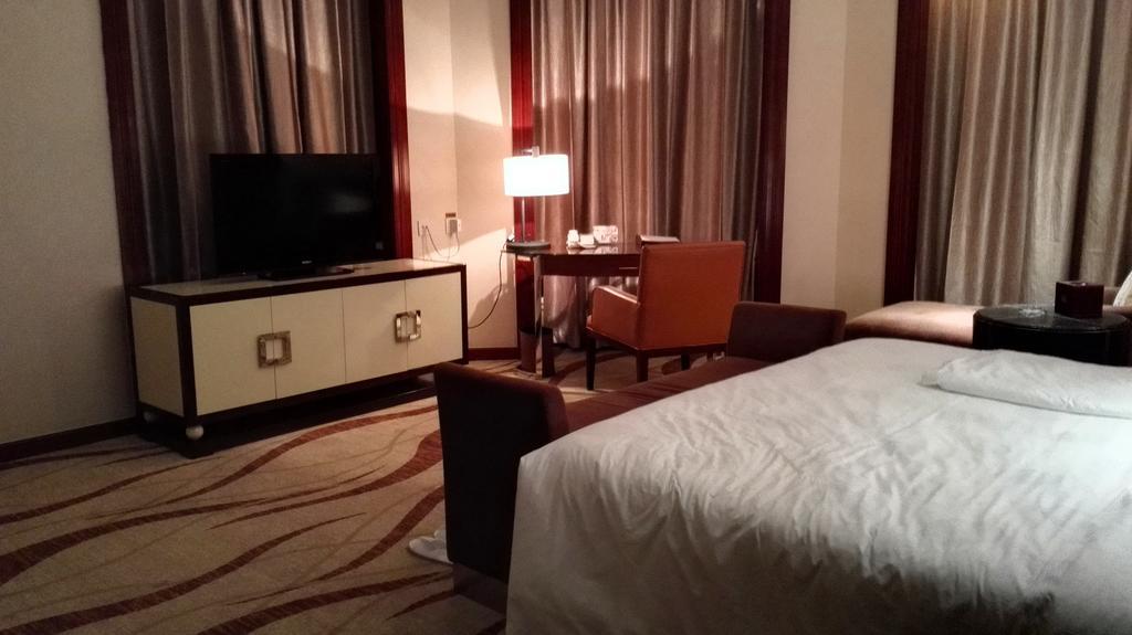 Ziguangyuan Hotel Jilin Exterior foto